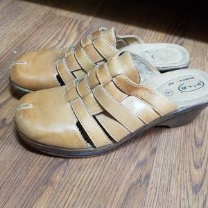 Dr scholls mules leather